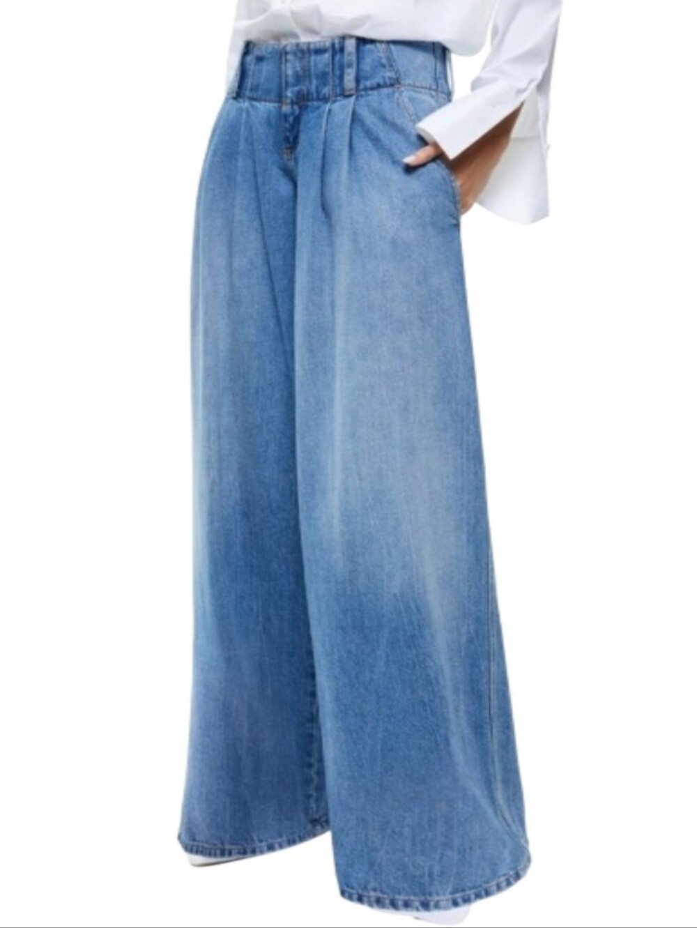 Alice + Olivia Anders Pleated Wide Leg High-Waist Denim Jeans - Picture 2 of 15